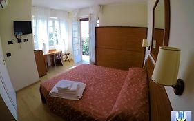 Hotel Mimosa