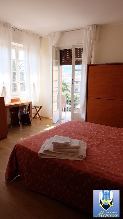 Hotel Mimosa Spotorno Extérieur photo